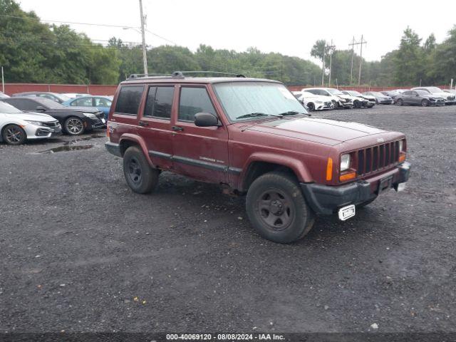  Salvage Jeep Cherokee