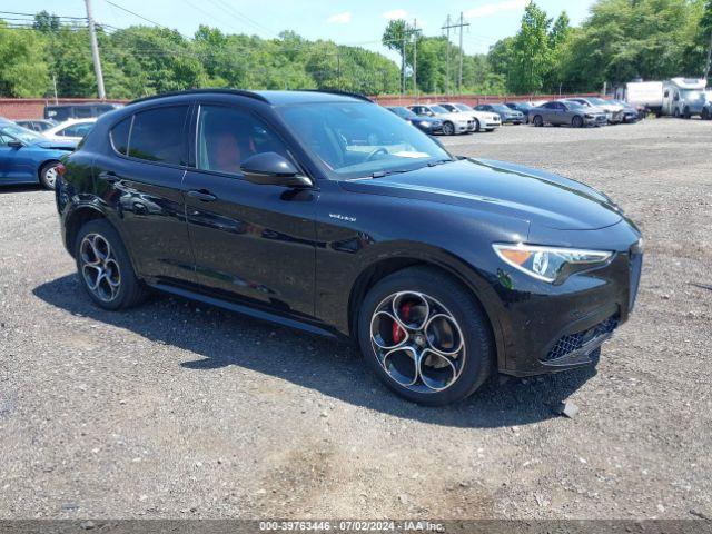  Salvage Alfa Romeo Stelvio