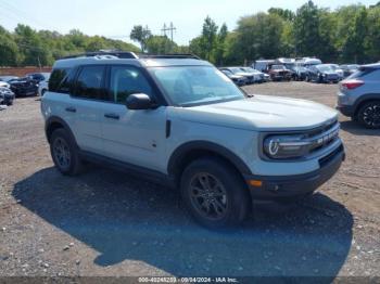  Salvage Ford Bronco