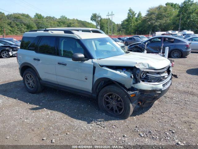  Salvage Ford Bronco