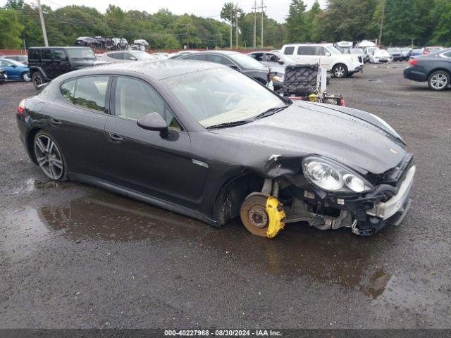  Salvage Porsche Panamera