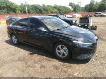  Salvage Hyundai ELANTRA