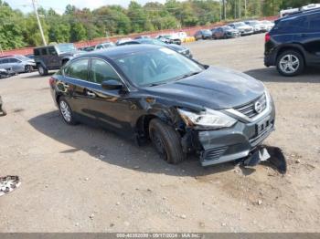  Salvage Nissan Altima