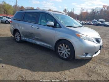  Salvage Toyota Sienna