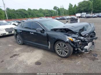  Salvage Kia Stinger