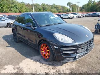  Salvage Porsche Macan