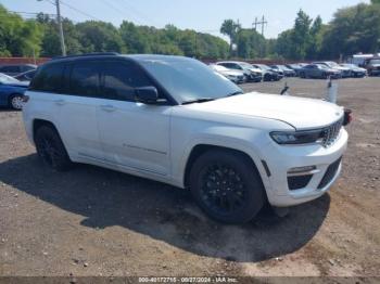  Salvage Jeep Grand Cherokee