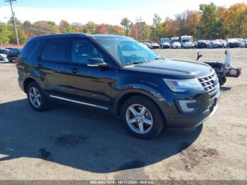  Salvage Ford Explorer