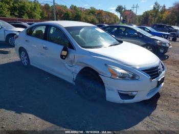  Salvage Nissan Altima