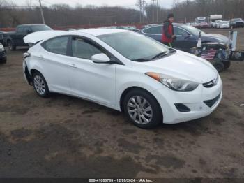  Salvage Hyundai ELANTRA