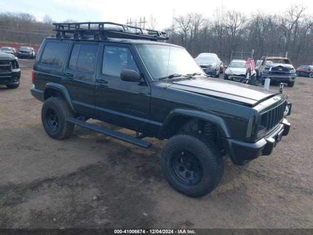  Salvage Jeep Cherokee