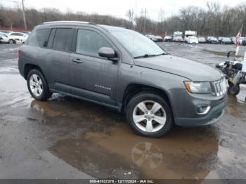  Salvage Jeep Compass