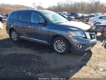  Salvage Nissan Pathfinder