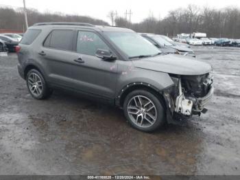  Salvage Ford Explorer