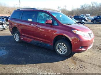  Salvage Toyota Sienna