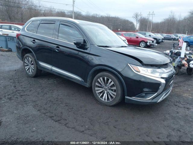  Salvage Mitsubishi Outlander