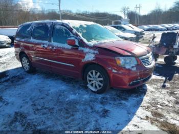  Salvage Chrysler Town & Country