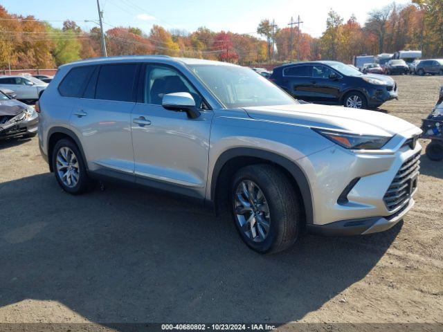  Salvage Toyota Grand Highlander