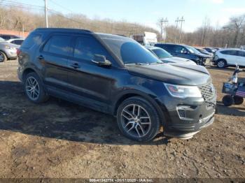  Salvage Ford Explorer