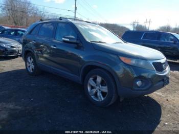  Salvage Kia Sorento