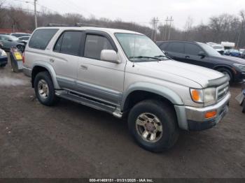  Salvage Toyota 4Runner