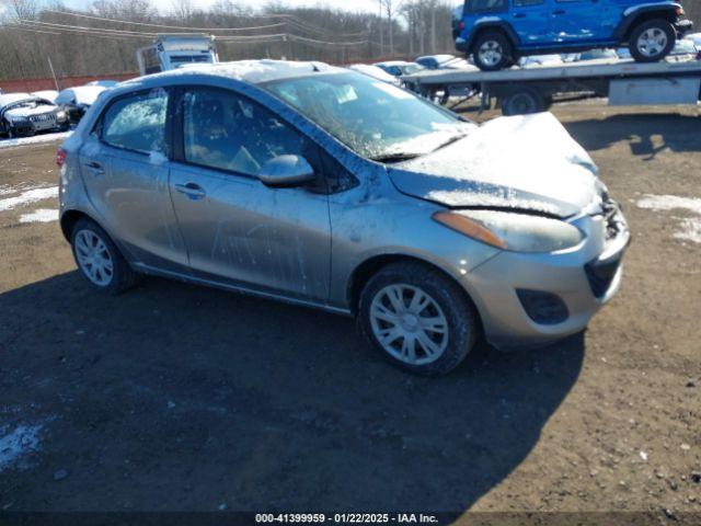  Salvage Mazda Mazda2