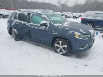  Salvage Jeep Cherokee