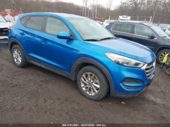  Salvage Hyundai TUCSON