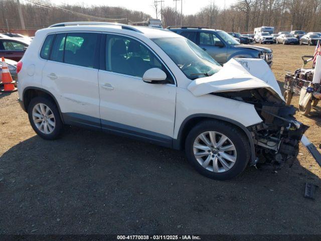  Salvage Volkswagen Tiguan
