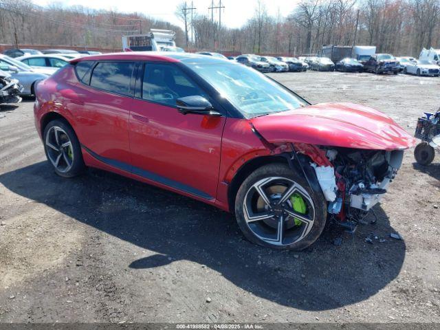  Salvage Kia EV6