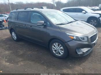  Salvage Kia Sedona