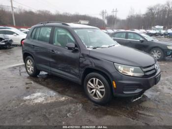 Salvage Volkswagen Tiguan