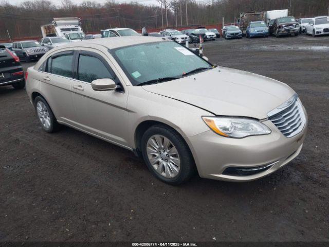  Salvage Chrysler 200