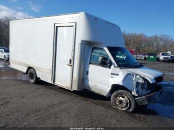  Salvage Ford E-350