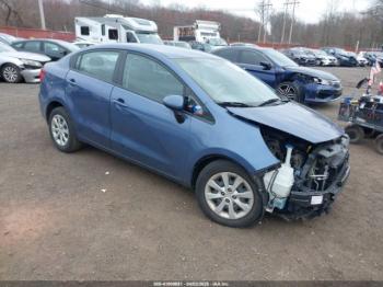  Salvage Kia Rio