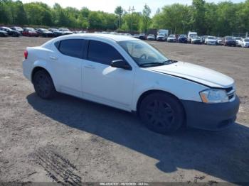  Salvage Dodge Avenger