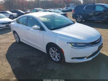 Salvage Chrysler 200