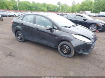  Salvage Ford Fiesta
