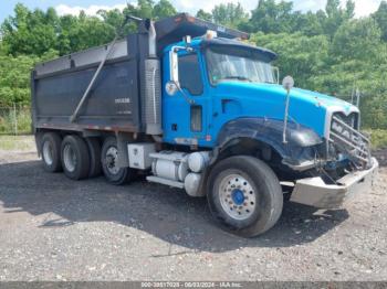  Salvage Mack 700