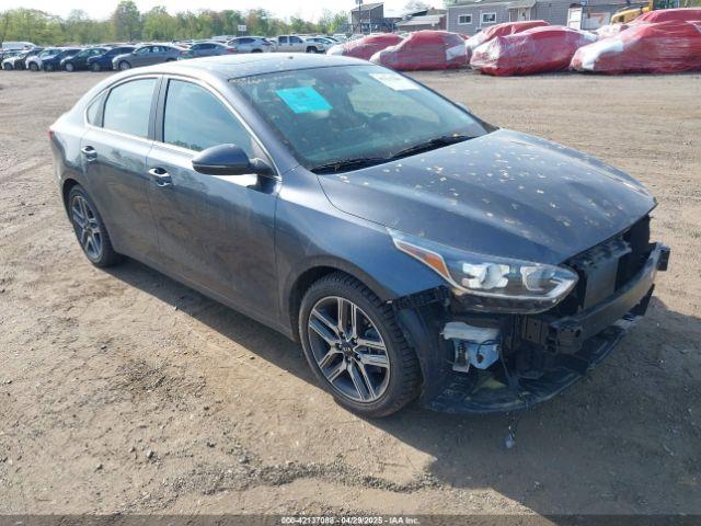  Salvage Kia Forte