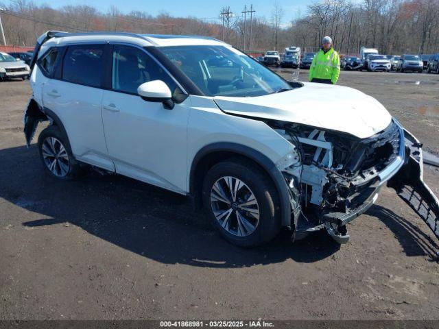  Salvage Nissan Rogue