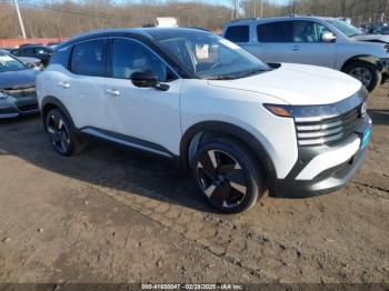  Salvage Nissan Kicks