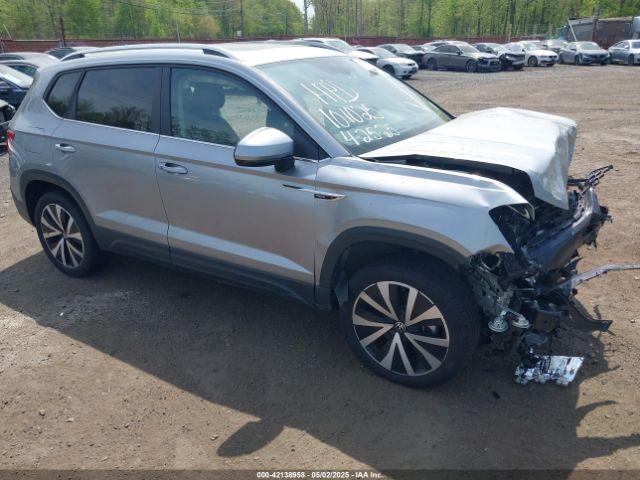  Salvage Volkswagen Taos