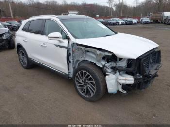  Salvage Lincoln Nautilus