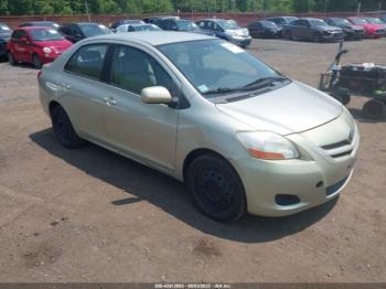  Salvage Toyota Yaris