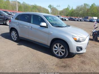  Salvage Mitsubishi Outlander