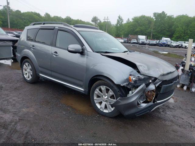  Salvage Mitsubishi Outlander