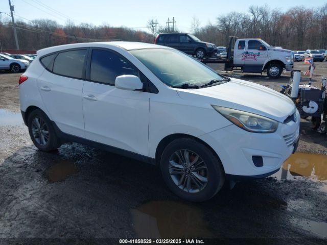  Salvage Hyundai TUCSON