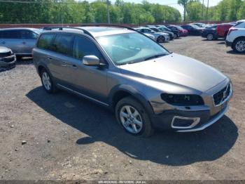  Salvage Volvo XC70