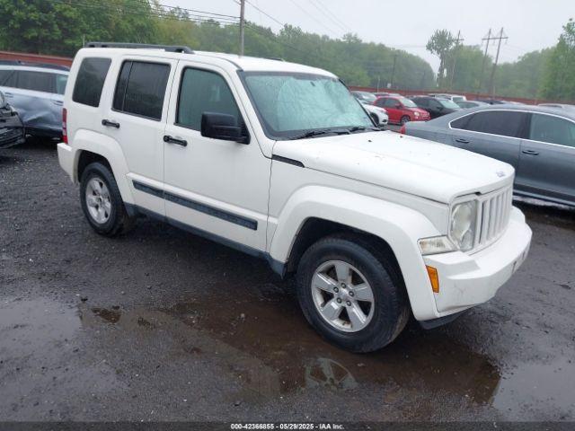  Salvage Jeep Liberty